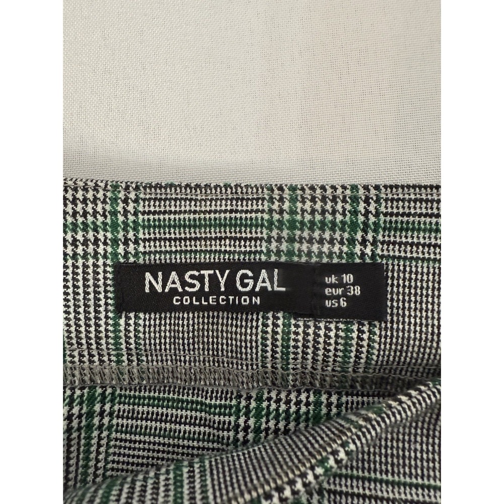 Nasty Gal Green Black Plaid Mini Skirt Faux Wrap Womens Size 6 - Picture 3 of 11